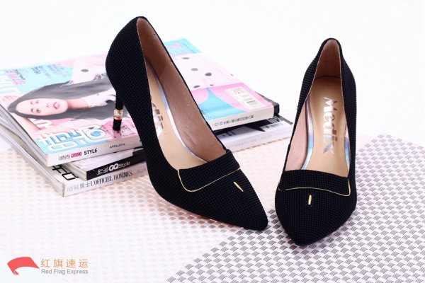 鞋子日本直郵到中國、鞋子香港直郵到內(nèi)地-紅旗速運(yùn)